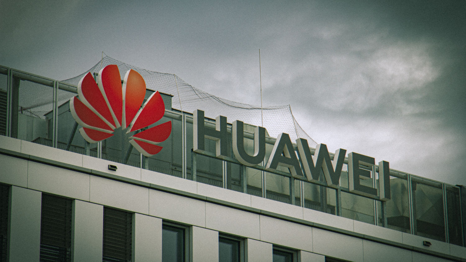 2.400 Beschäftigte hat Huawei in Düsseldorf. Im Inneren herrscht quasi-militärischer Korpsgeist, sagen Ex-Angestellte